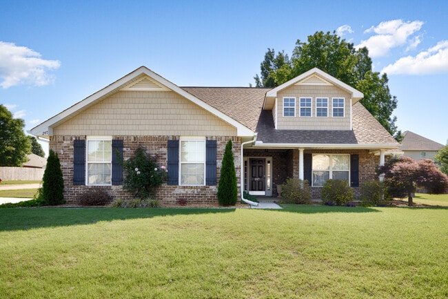 Building Photo - 247 De Jan Rd