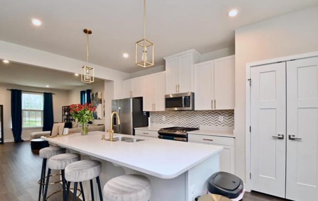 Photo - 1329 Trestle Dr