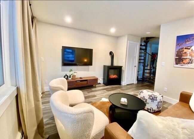 Photo - 1128 Winter Park Dr Unit 8