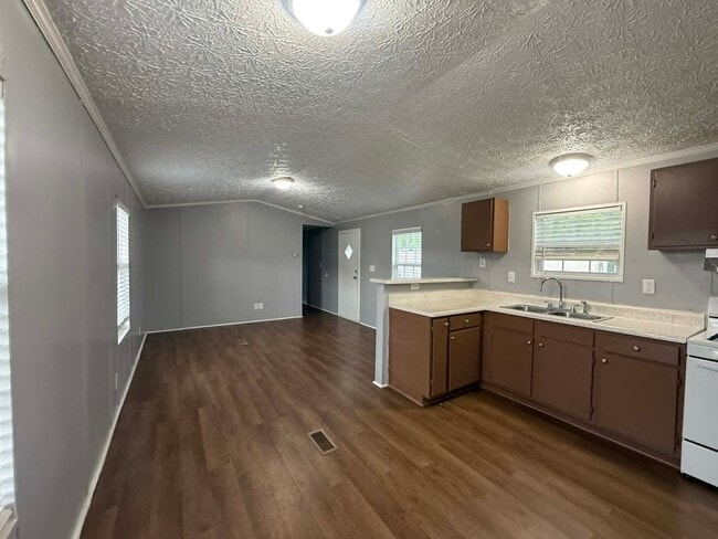 Photo - 1236 N Oaklane Rd