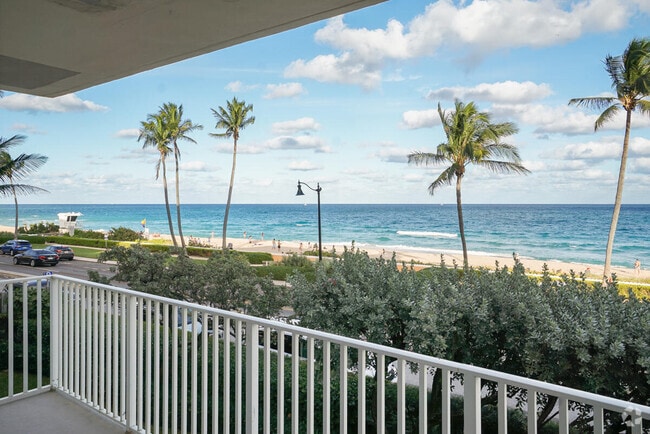 Building Photo - 340 S Ocean Blvd Unit 2c Rental