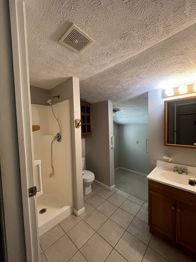 Photo - 2001 Elmwood St