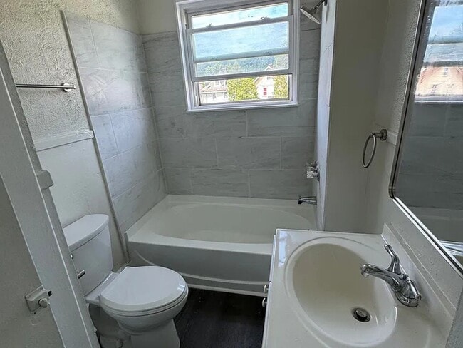 Photo - 331-337 4th Ave Unit 335