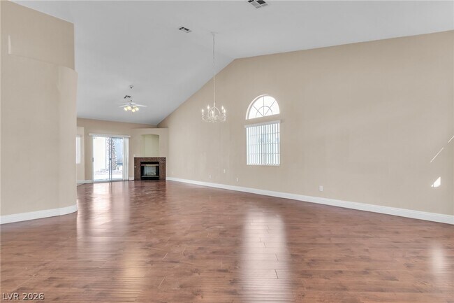 3527 Lonele Ln