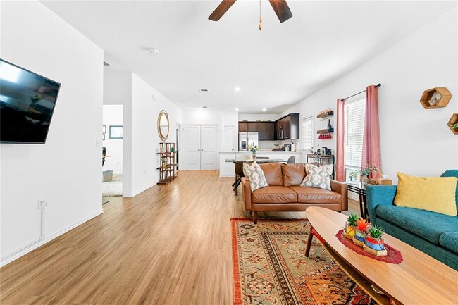 Photo - 6009 Jagger Ave