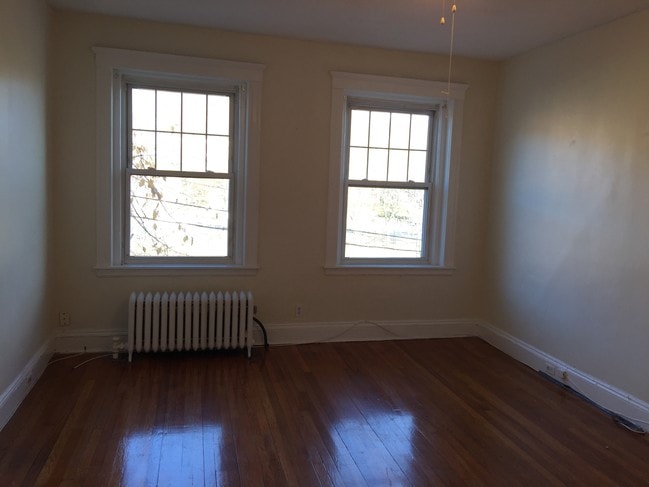 Photo - 726 Washington St