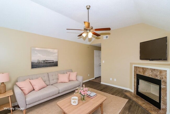 Photo - 4551 Cedargreen Cove