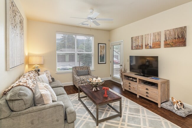 Photo - Trail Ridge at Woodland Park Apartments