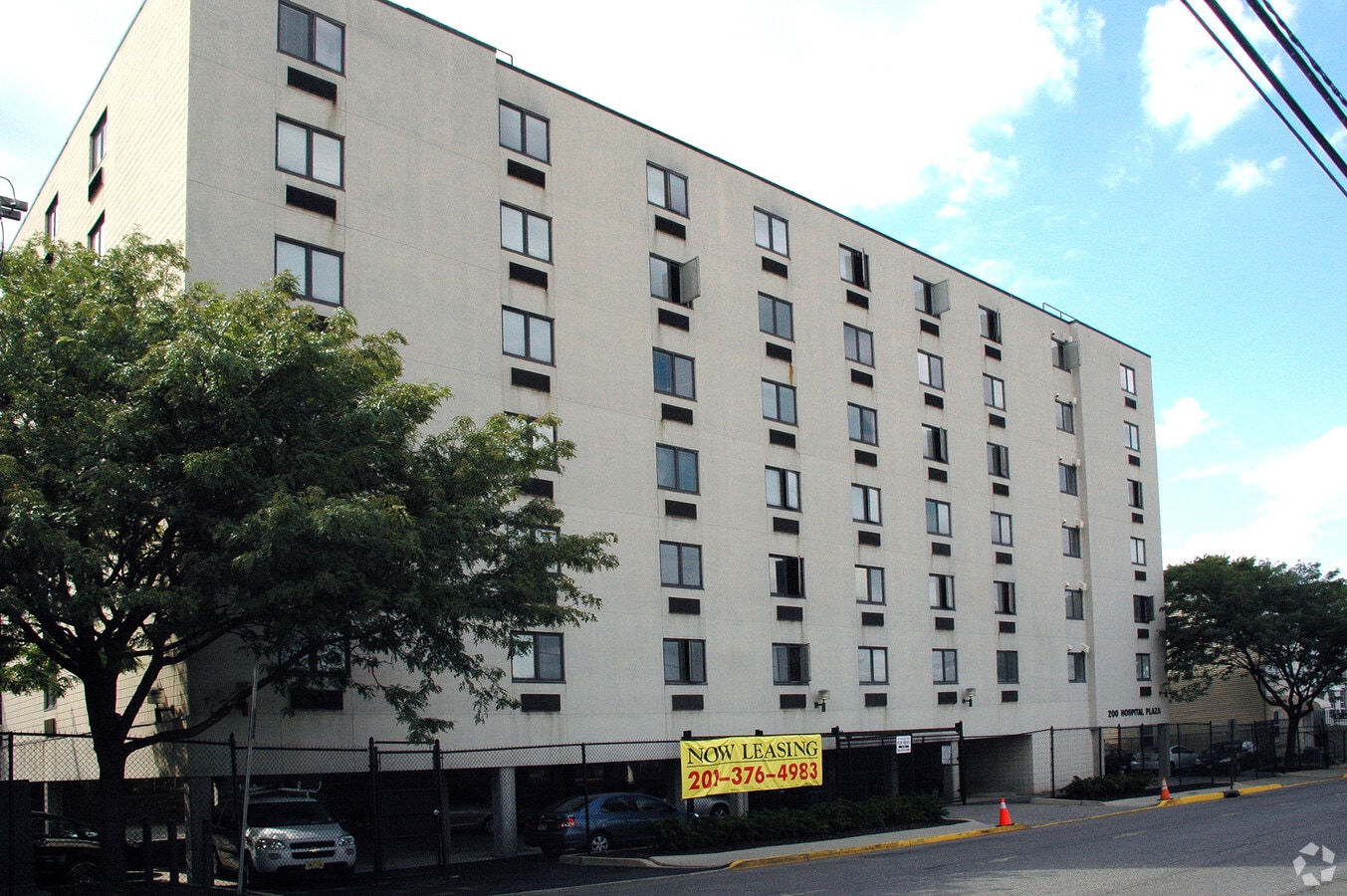 Photo - 200 Hospital Plz Apartments