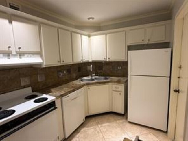 Photo - 136 NE 19th Ct Unit 2120F