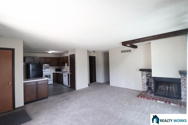 Photo - 3920 Sweetbriar Ln Unit 3920 Sweetbriar Lane