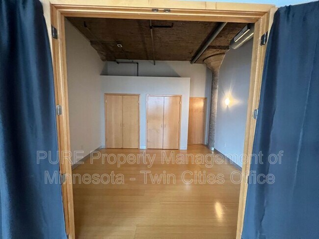 Photo - 521 S 7th St Unidad 212