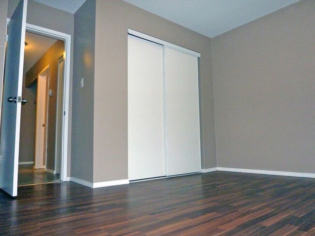 Photo - Madison Court