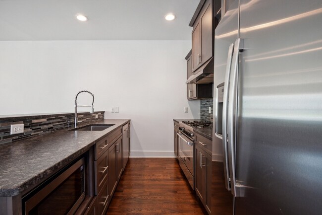 Photo - 1813 5th Ave N