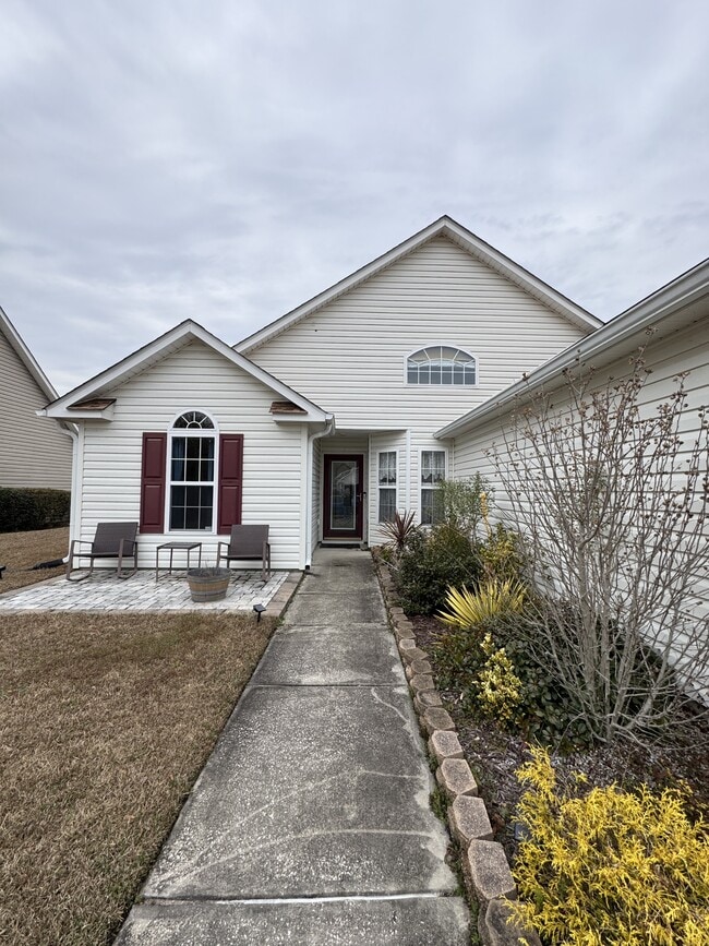 Photo - 2016 Saltwater St