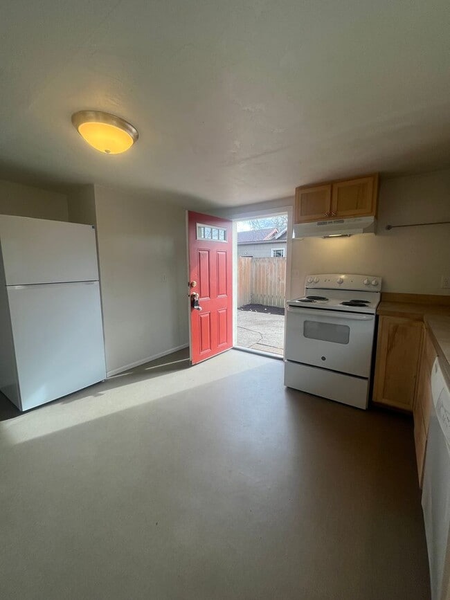 Photo - 2-Bed 1-Bath Cottage near Westmoreland Park