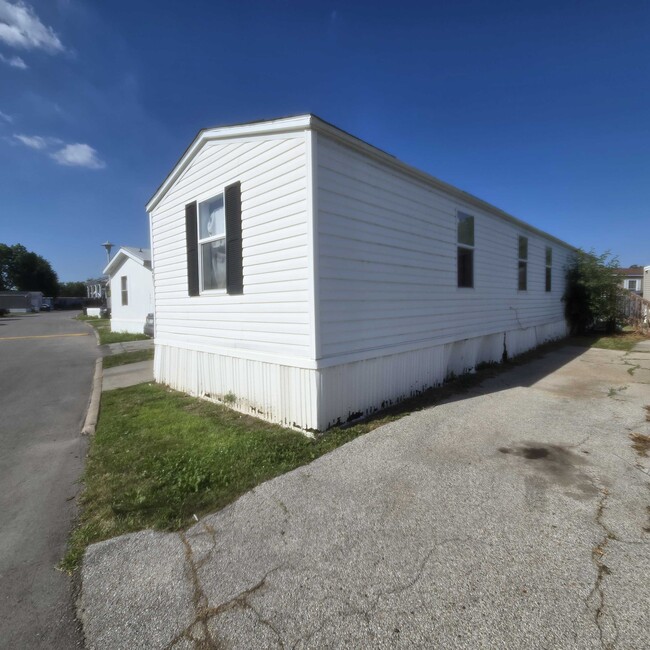 Building Photo - 3510 N 9th St