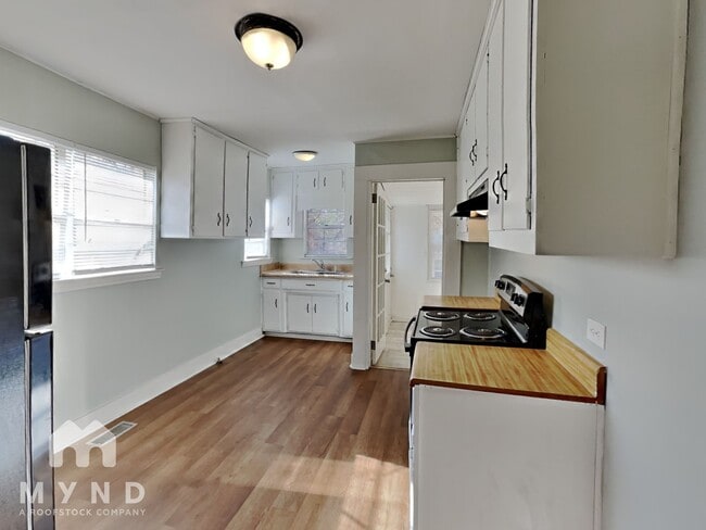 Photo - 536 Garst Dr