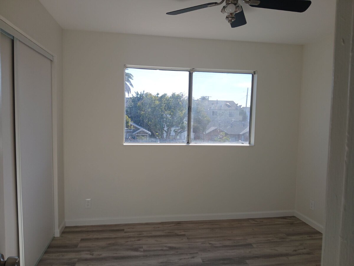 Photo - 818 Gaviota Ave