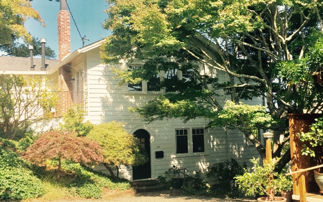 136 Spencer Ave