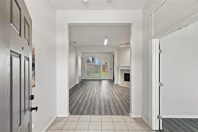 Photo - 1033 Suffolk Ln