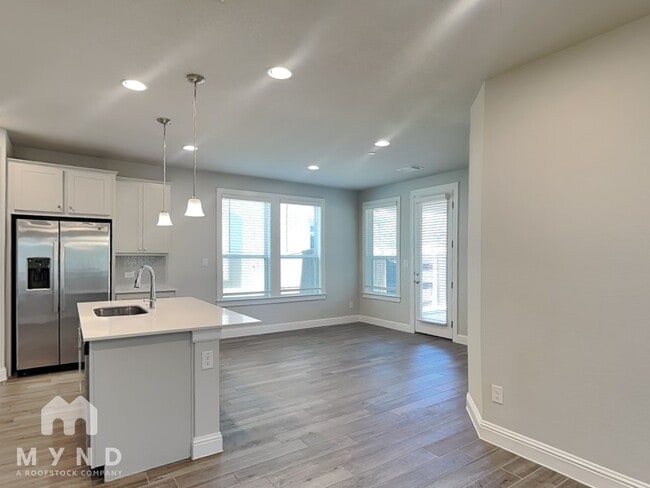 Photo - 2605 Sam Bass Rd