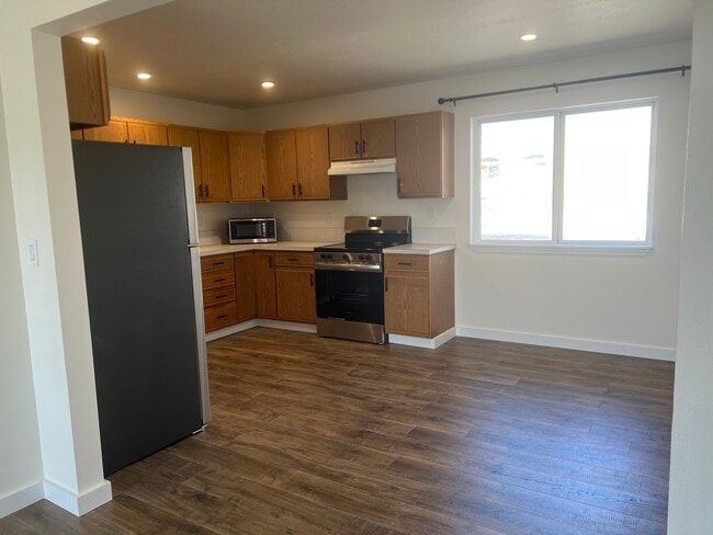 Photo - Helena - Quadplex