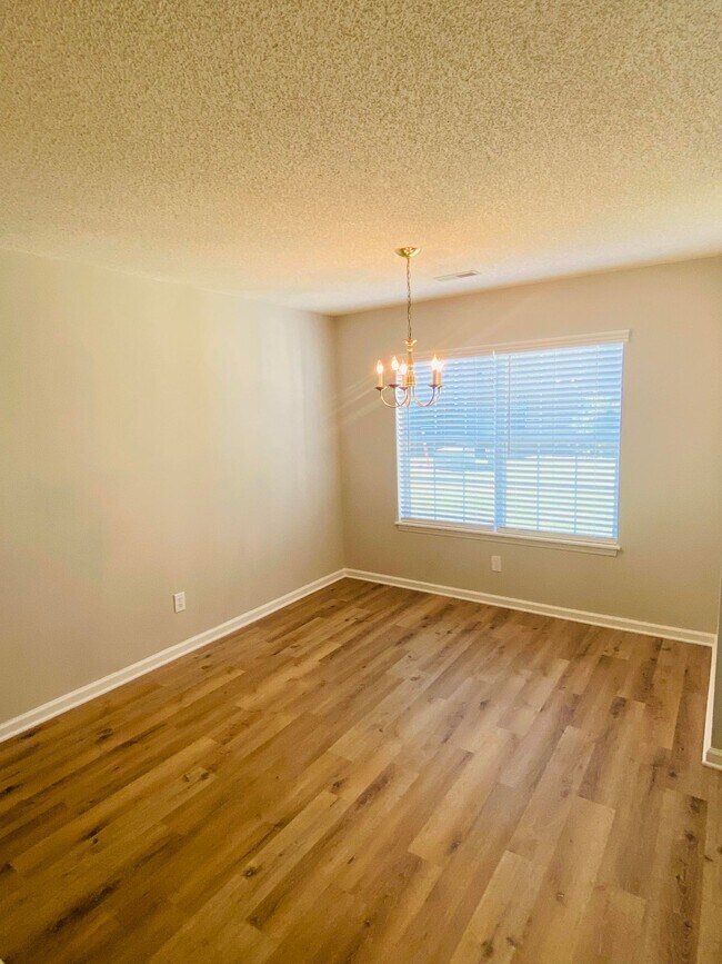 Photo - 2918 Mulberry Ln Unit B