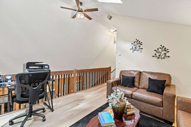 Photo - 2174 Lakeview Dr E Unidad ID1302382P