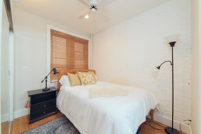 Photo - 33 Irving St Unit 2