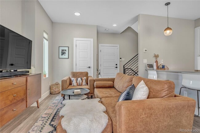 Photo - Spacious 3-Bed Townhouse with Finished Basement in Denver's Heart
