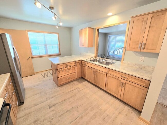 Photo - 7833 39th Ave Unit 7835
