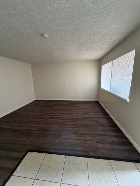 Photo - 3044 N Fruit Ave Unit Fruit #P