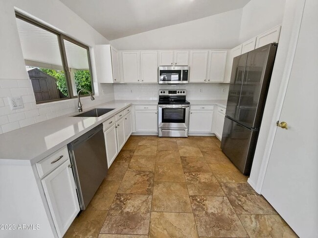 Photo - 15877 W Statler St