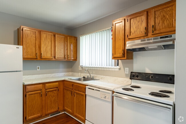 3BR, 1.5BA - 1,450SF - Kitchen