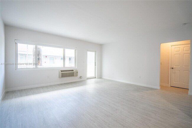 Photo - 1185 98th St Unit 8