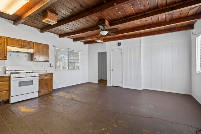 Photo - 3120 N Romero Rd