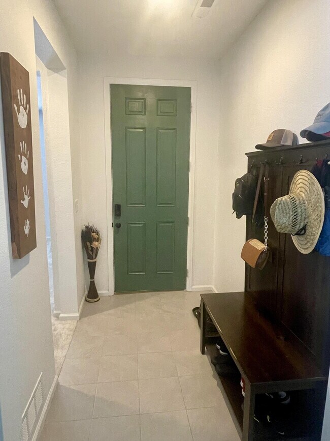 Photo - 2222 Sunrise Ln House