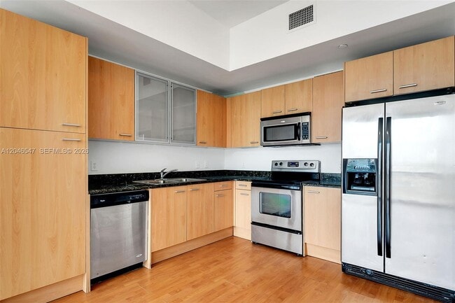 Photo - 1350 NW 8th Ct Unit B1-5