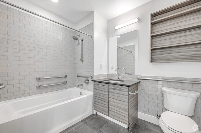 The Sears Studio, 1BA - 575SF - Bathroom