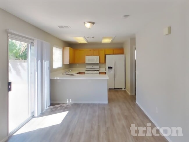 Photo - 7900 Hornbeam Ct