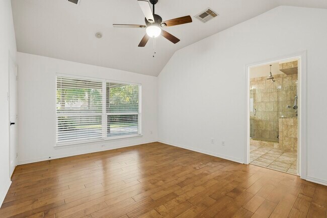 Photo - 3014 Northshire Ct