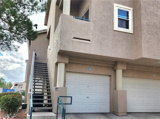 Photo - 2053 Quartz Cliff St Unit 201