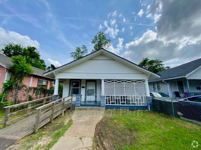 Building Photo - 2725 Lillian St Rental