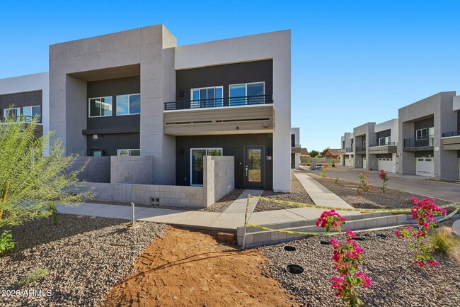 Building Photo - 8137 E Brown Rd