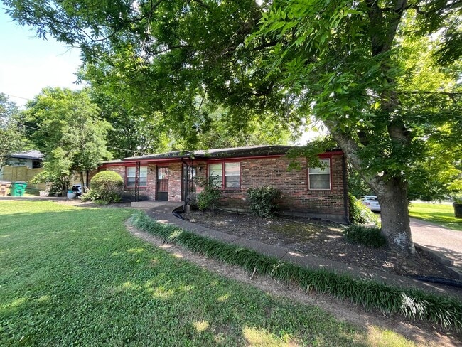 Photo - 1320 Coreland Dr Apartamento Unidad 1320 Coreland Dr  A