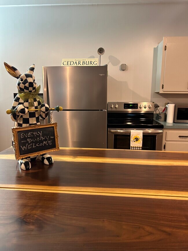 Photo - W61N397 Washington Ave Unit Loft