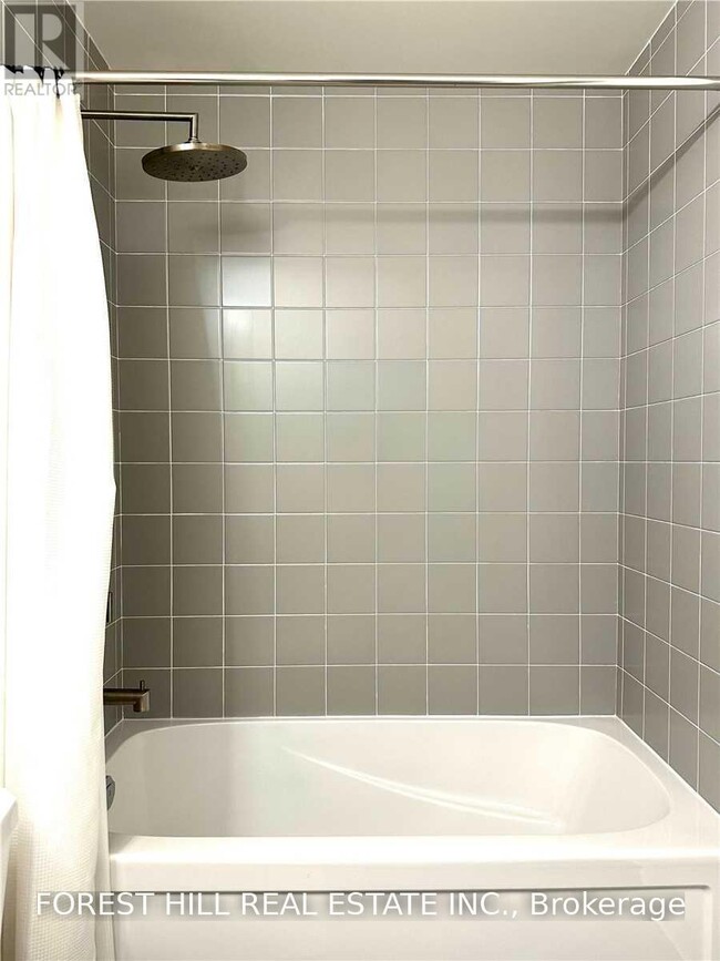 Photo - 430 Roncesvalles Ave Unit 409