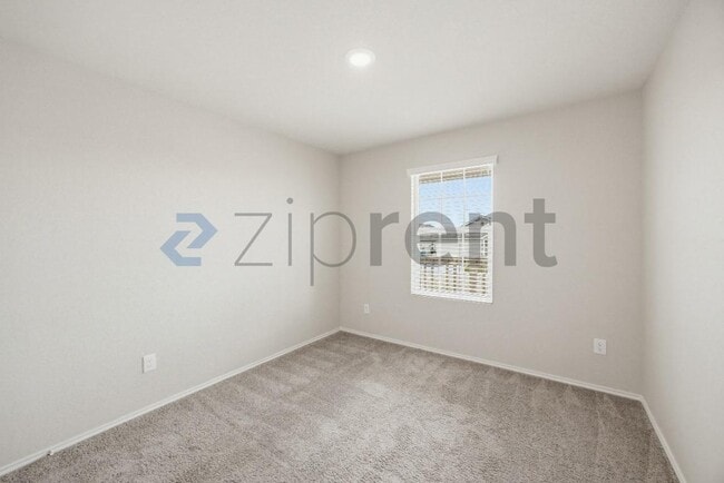 Photo - 2781 Rosefinch