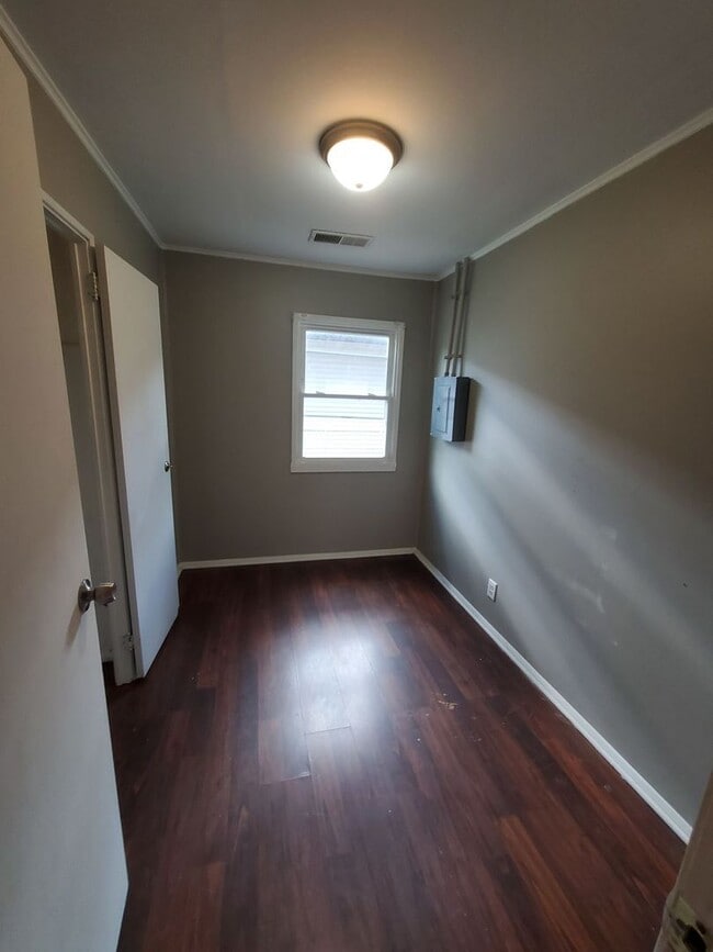 Photo - 5320 N 45th St